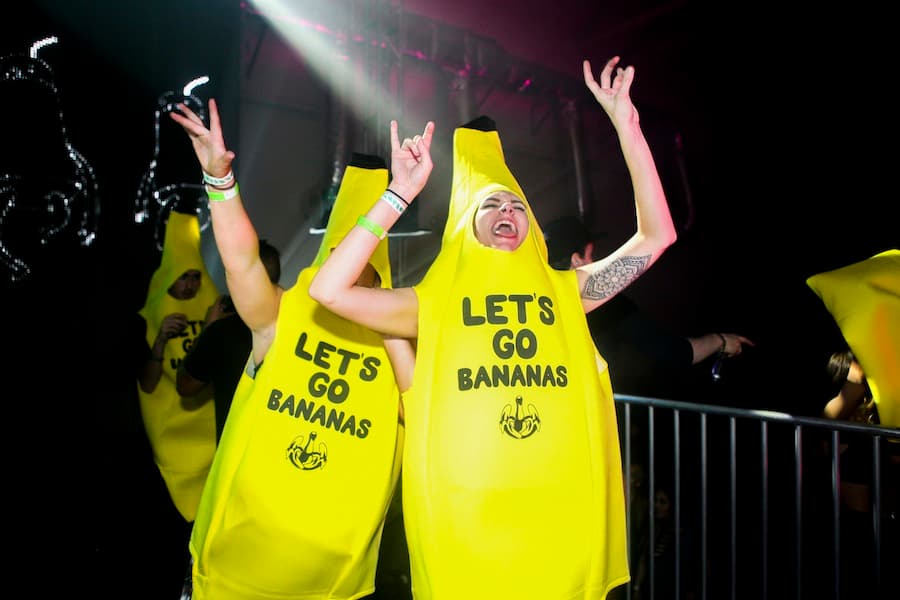 When life gives you bananas…dance! (CHARLES MIIN)