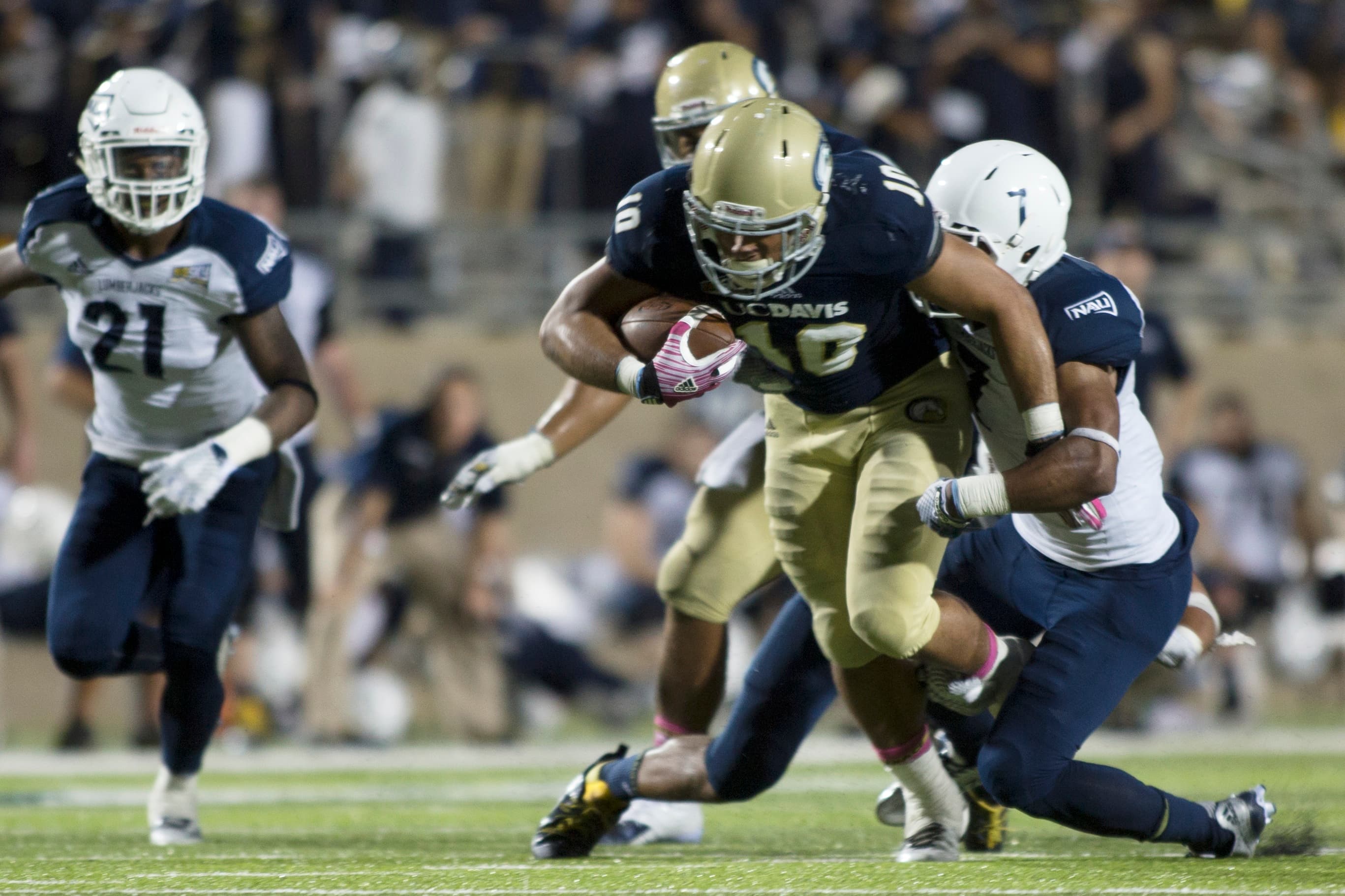 CIERA PASTUREL / AGGIE