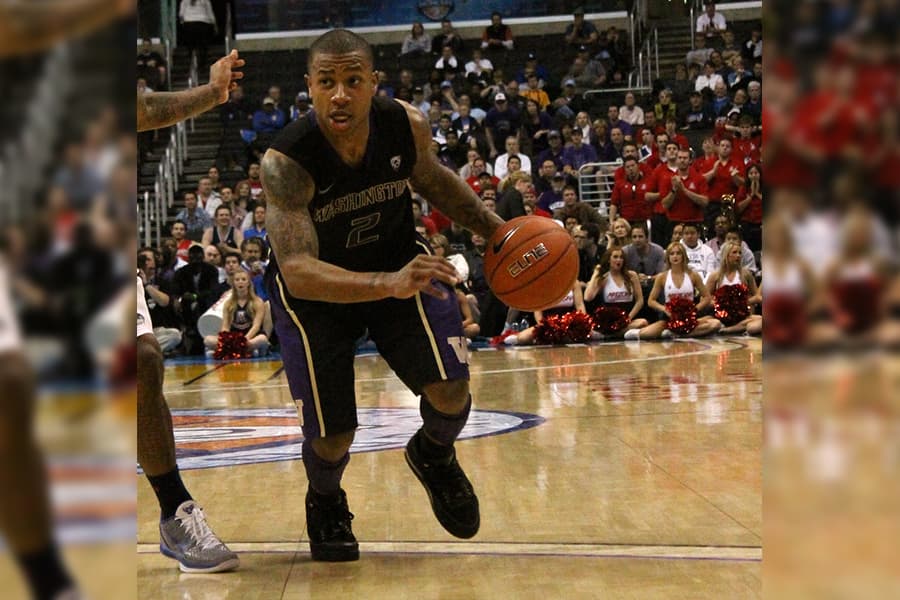 SHOTGUN SPRATLING / NEON TOMMY [CC BY-SA 2.0] / FLICKR (changes made)