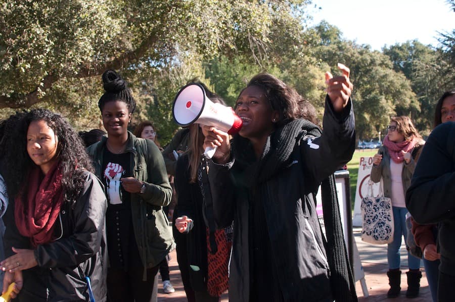 ASUCD President Mariah Watson speaks to the crowd of Mizzou activists. (JAY GELVEZON / AGGIE)