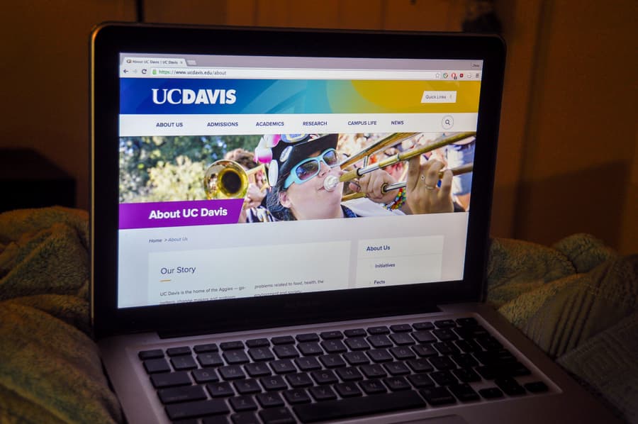 UC Davis' new website. (ZHEN LU / AGGIE)