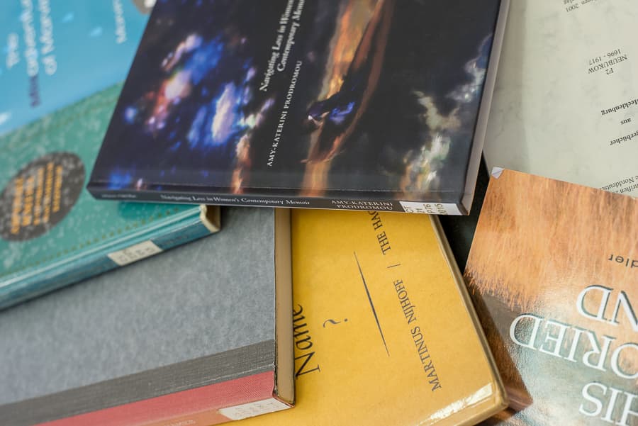 JAY GELVEZON / AGGIE