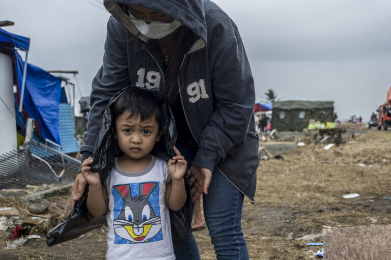 Community organizations fundraise for Typhoon Haiyan victims