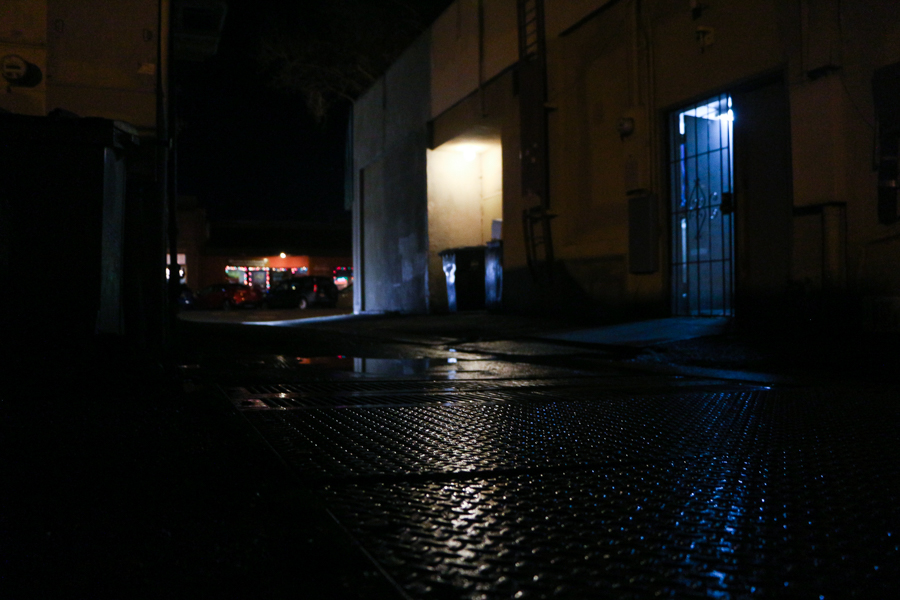 Humor The Five Best Dark Alleyways In Davis The Aggie