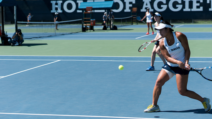 In UC Davis' 6-1 win over the Seawolves, duo senior Tiffany Pham and junior Alex Huie defeated their opponents Jesyn Warren and Jordyn Kearney 6-4. (NICK YOON / AGGIE)