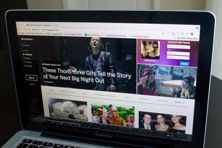 Humor: Professor who still uses Smartsite asks everyone to add her on MySpace