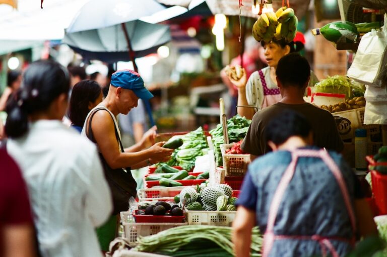 Life in Hong Kong through Photos