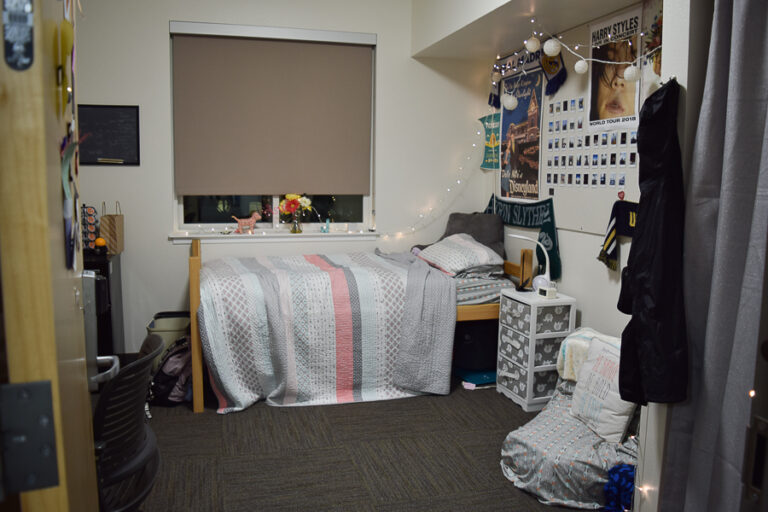Students make choices to live alone in dorms