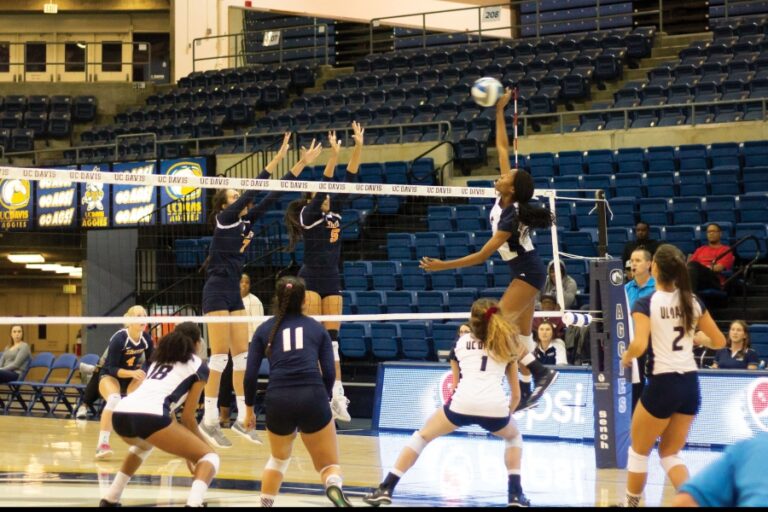 Volleyball’s Mahalia White battles back