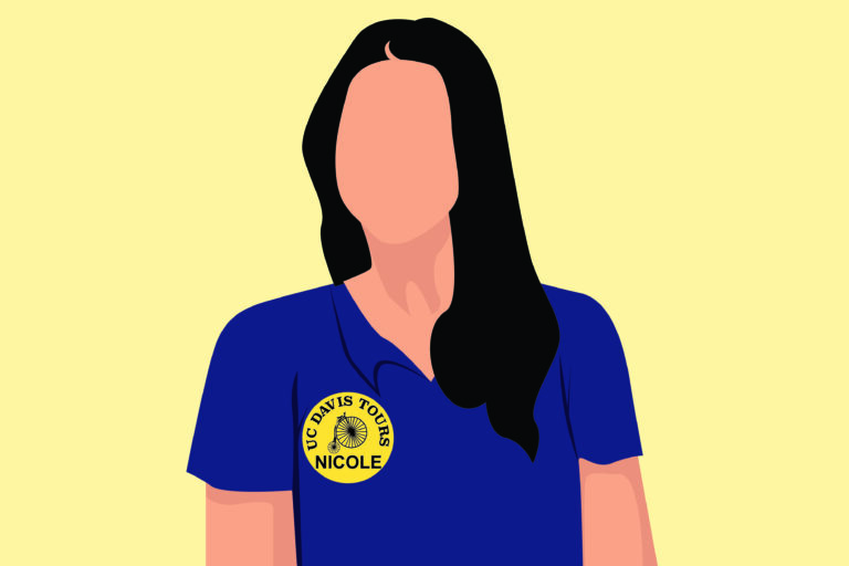 Campus tour guides work to reel in new Aggies this April