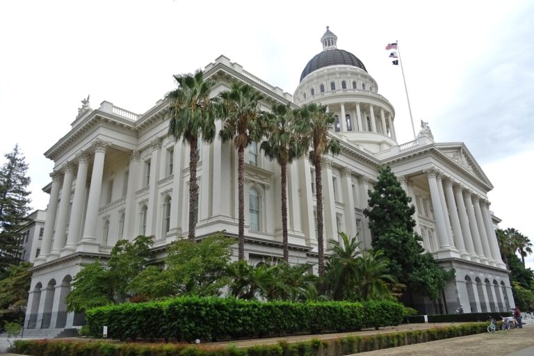 California state legislators take action in response to college admissions scandal