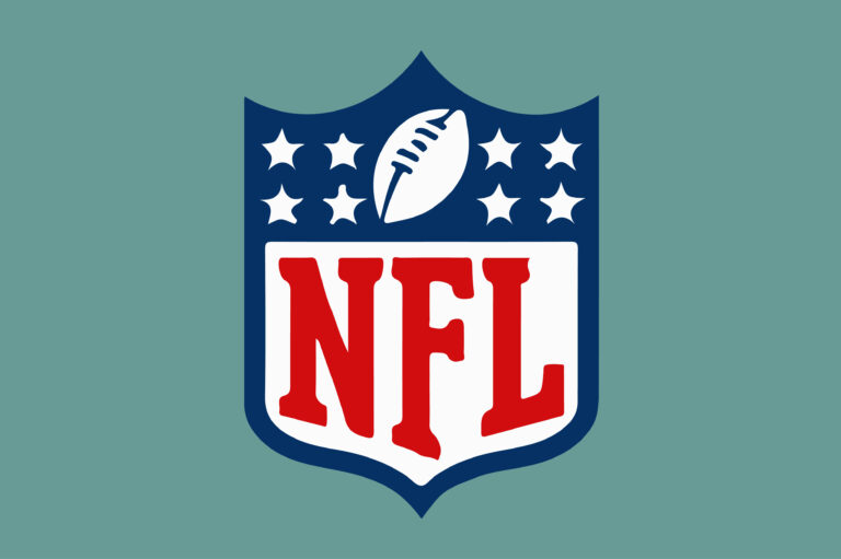 The Dallas Cowboys highlight valuable pro franchises that cannot escape mediocrity