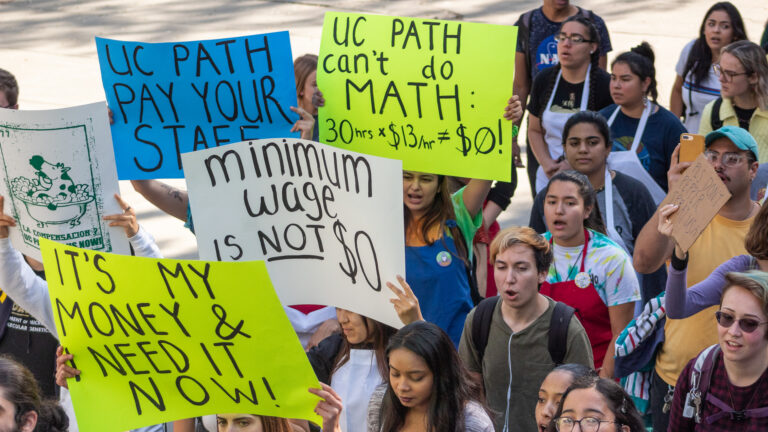 Students still without pay at end of Fall Quarter