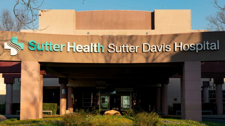 Sutter Hospital offers scholarship to college students with hopes of pursuing medical degree