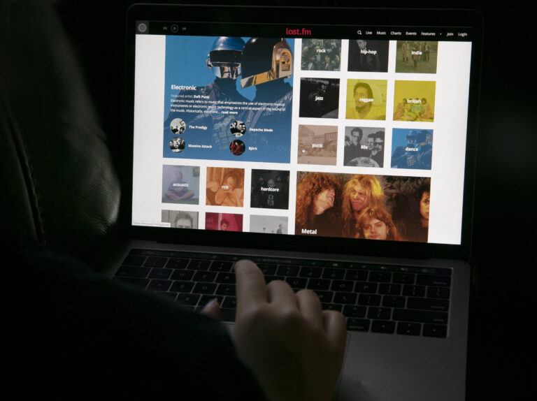 Looking into Last.fm