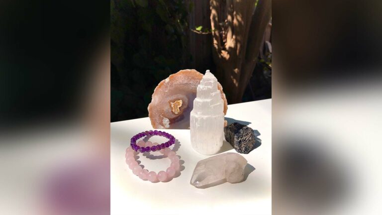 “I refocus energy into myself”: The turn to energy crystals