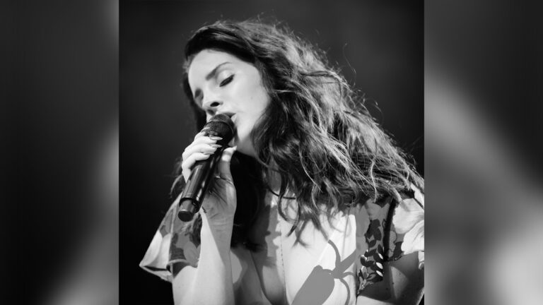 Lana Del Rey is the epitome of a ‘sad girl’