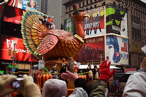 Research Shows Thanksgiving Hours are Beneficial to Macy's