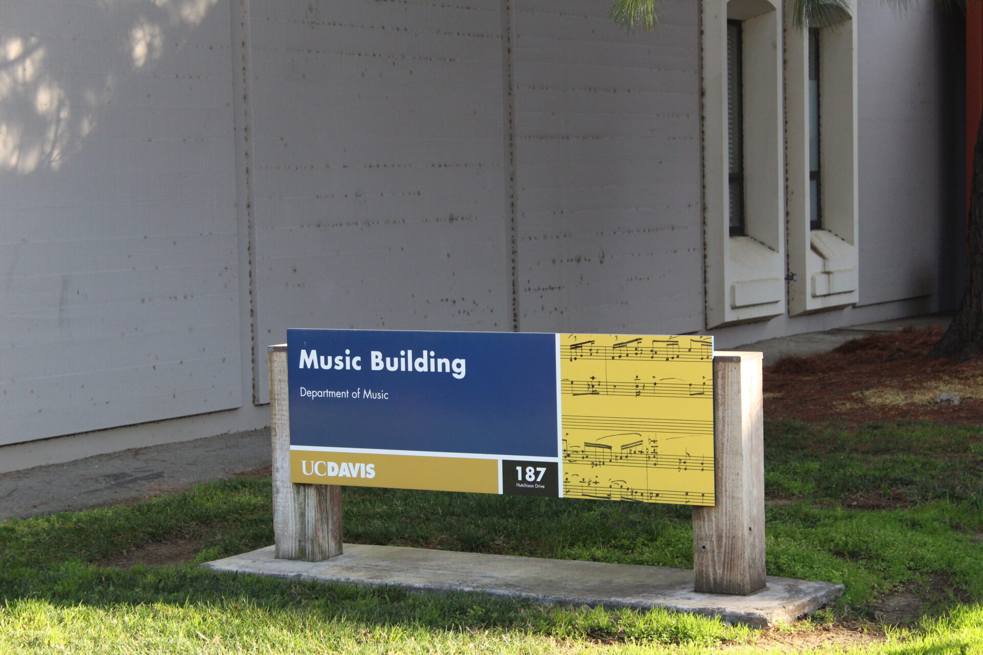 Students call for termination of employment of UC Davis orchestra