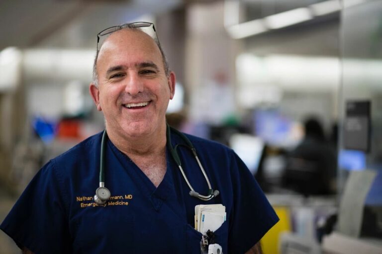 Pediatric emergency physician Nathan Kuppermann receives national mentorship award
