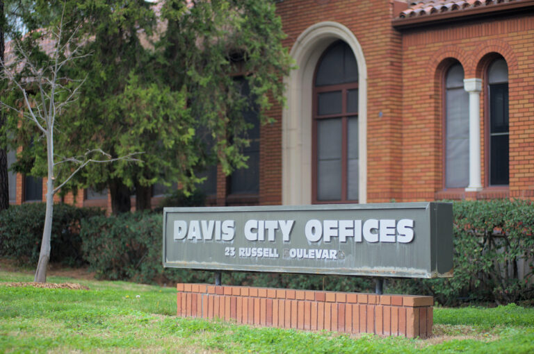 City of Davis planning commission discusses reapproving D Street Gardens project