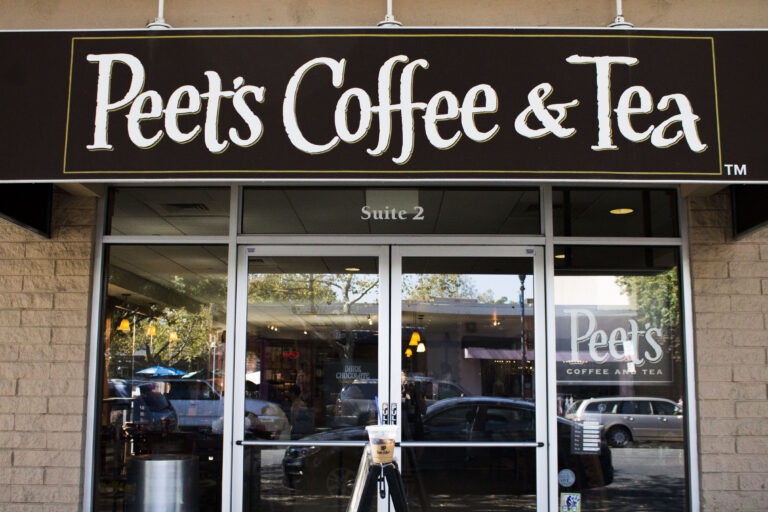 Downtown Davis Peet’s Coffee closes Jan. 30