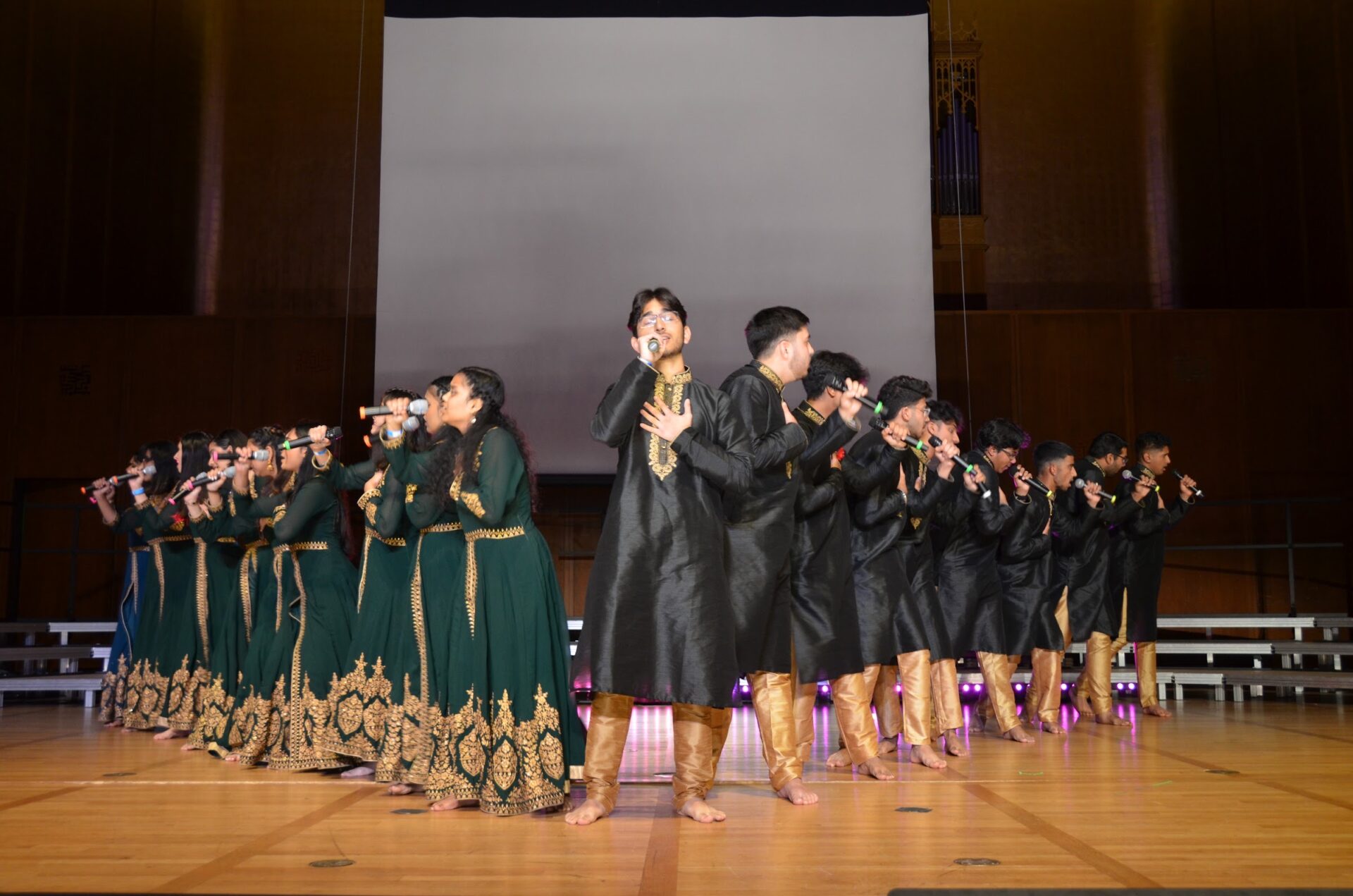 A Cappella South Asian , 4 South Asian A Cappella Groups You SHOULD Be ...