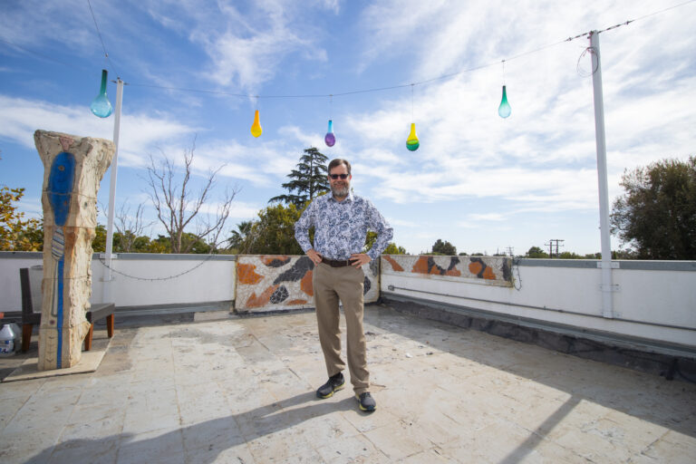 Dr. Andy Jones hosts Poetry Night Reading series at John Natsoulas Gallery for Davis locals and students alike