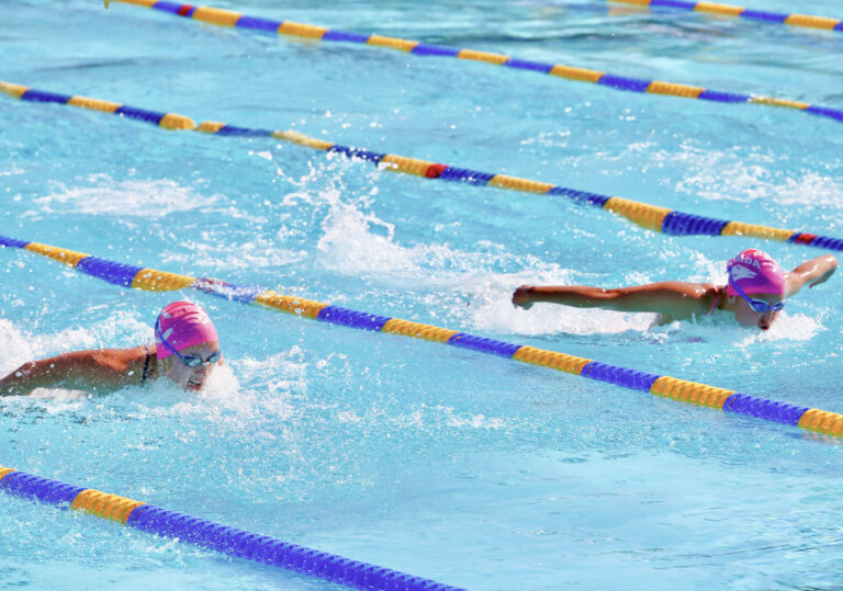 UC Davis women’s swimming & diving team starts off the season on high note