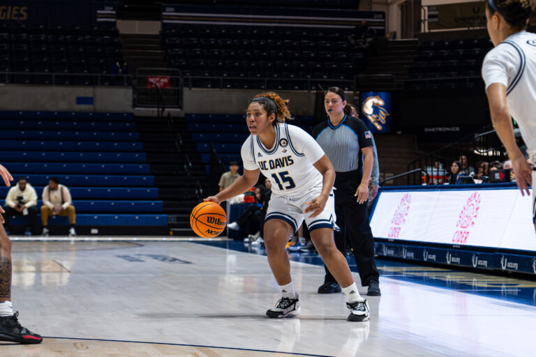 Women’s basketball suffers three straight losses in December games