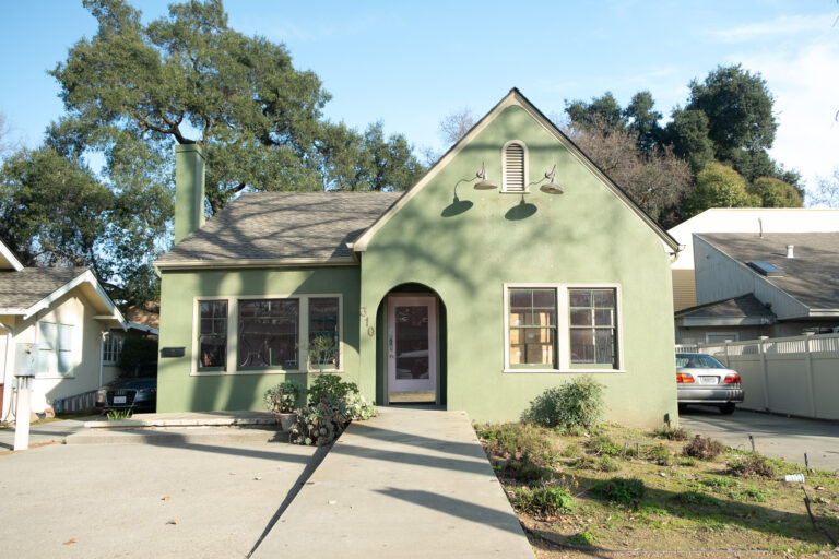 Let Them Eat Cake bakery closes doors on Downtown Davis storefront