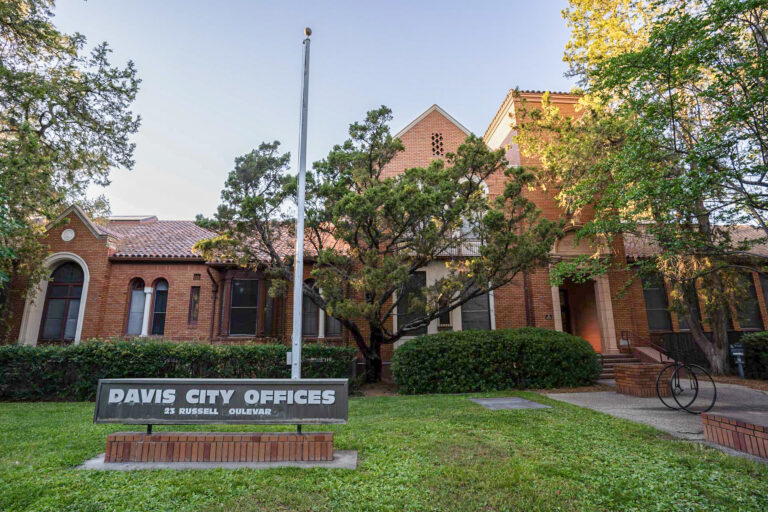 Davis City Council discusses Sanctuary City Ordinance