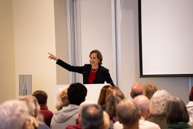 UC Davis hosts Pulitzer Prize winner Anne Applebaum